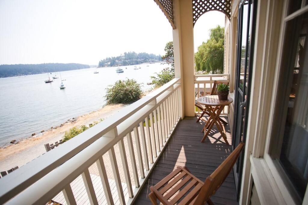 Villa Iconic 3-Story Waterfront 'Marina House' W/ View Gibsons Exterior foto